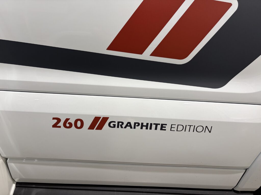 Challenger 260 graphite edition